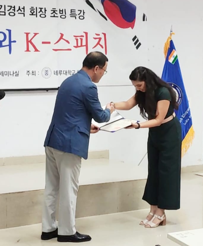 45 winners get prize for Korea Herald English Speech Contest